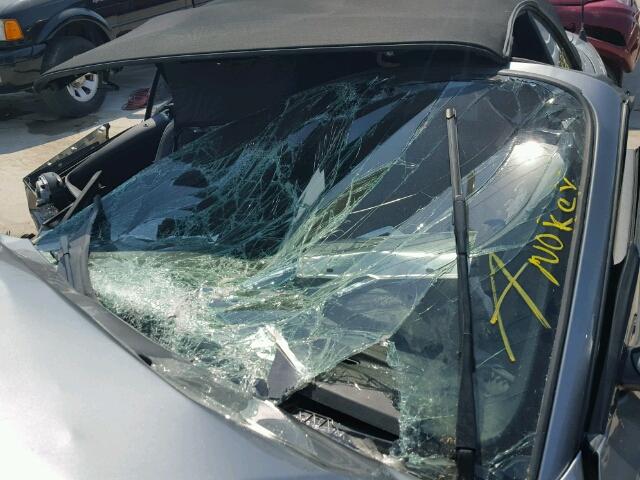 WBAUN7C51BVM24809 - 2011 BMW 135 I Մոխրագույն լուսանկար 9