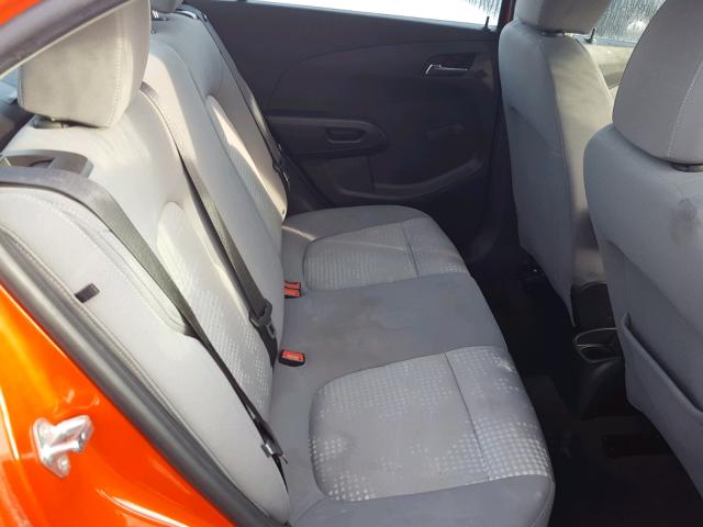 1G1JB5SH6C4100236 - 2012 CHEVROLET SONIC LS RED photo 6