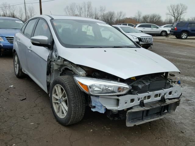 1FADP3F24FL205860 - 2015 FORD FOCUS SE SILVER photo 1