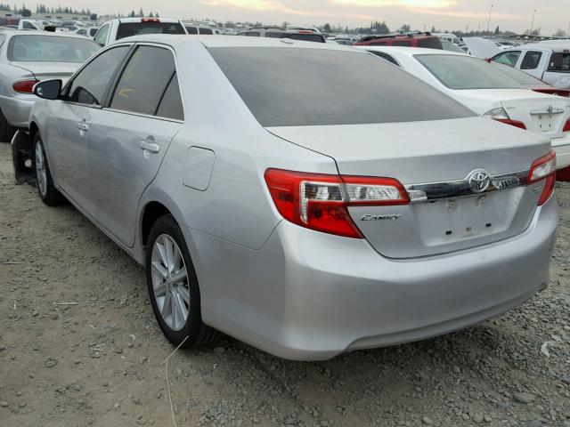 4T4BF1FK0ER366502 - 2014 TOYOTA CAMRY L SILVER photo 3