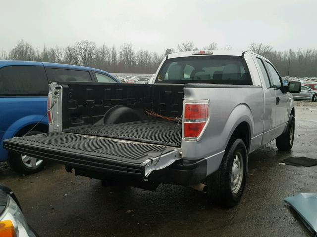 1FTEX1CM9BFB93075 - 2011 FORD F150 SUPER SILVER photo 4