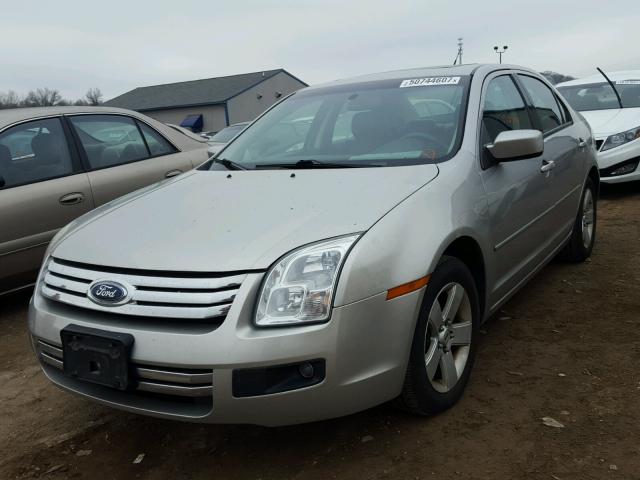 3FAHP07Z37R173448 - 2007 FORD FUSION SE SILVER photo 2