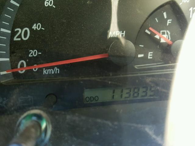 JTDBE30K220121547 - 2002 TOYOTA CAMRY LE GOLD photo 8