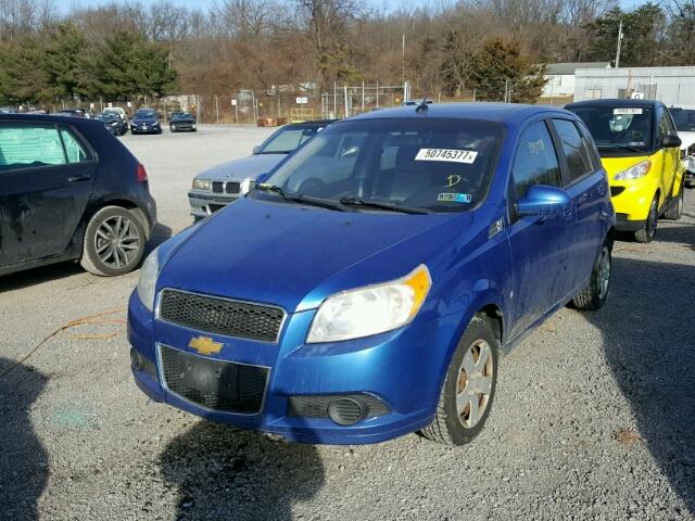 KL1TD66E39B336905 - 2009 CHEVROLET AVEO LS BLUE photo 2