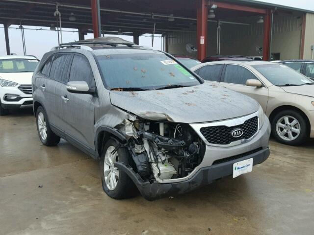 5XYKU4A19BG074705 - 2011 KIA SORENTO EX GRAY photo 1