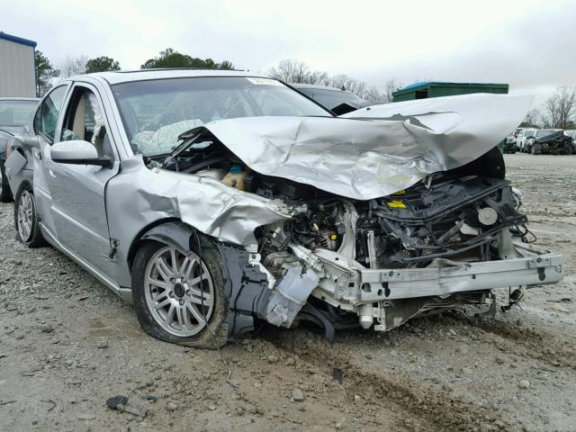 YV1RS612752450898 - 2005 VOLVO S60 SILVER photo 1