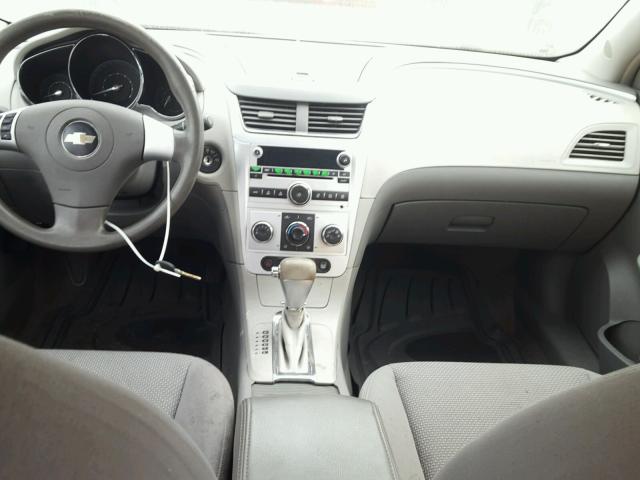 1G1ZG57B99F243459 - 2009 CHEVROLET MALIBU LS BLUE photo 9