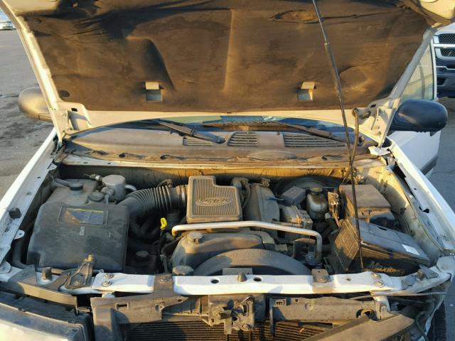 1GNDS13S452135175 - 2005 CHEVROLET TRAILBLAZE WHITE photo 7