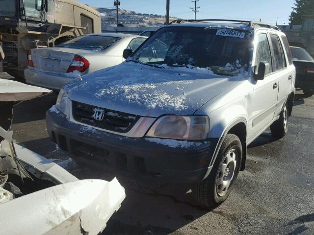 JHLRD1747XC009378 - 1999 HONDA CR-V LX SILVER photo 2