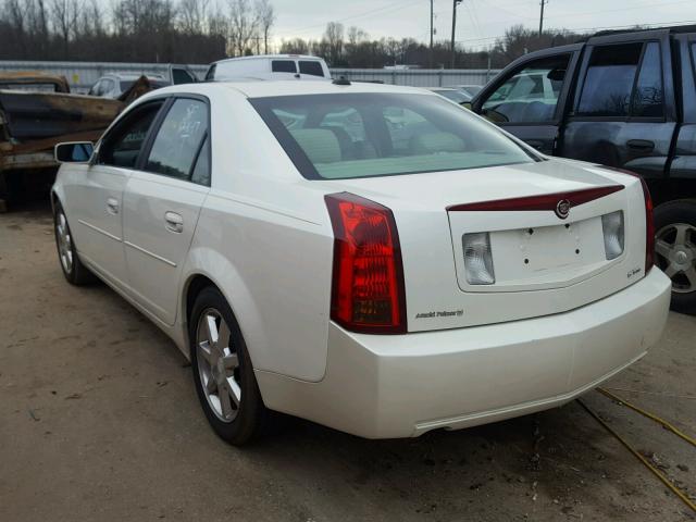 1G6DM577X40106230 - 2004 CADILLAC CTS WHITE photo 3