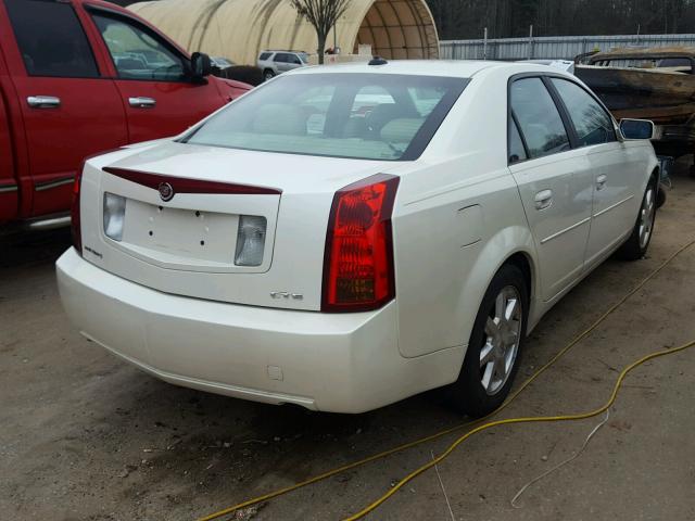 1G6DM577X40106230 - 2004 CADILLAC CTS WHITE photo 4