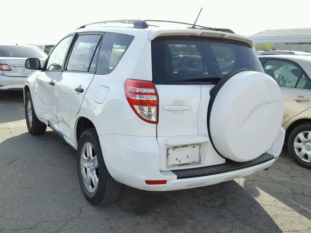 JTMZF4DV7BD030658 - 2011 TOYOTA RAV4 WHITE photo 3