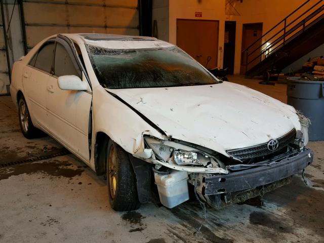 4T1BE32K34U362845 - 2004 TOYOTA CAMRY LE WHITE photo 1