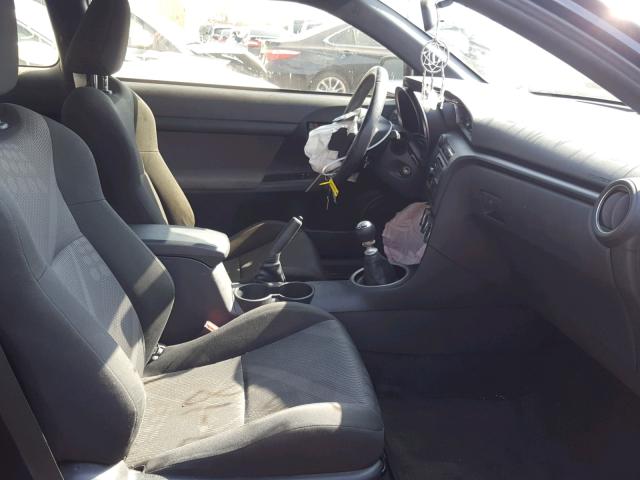 JTKJF5C73D3061865 - 2013 TOYOTA SCION TC 黑色 照片 5