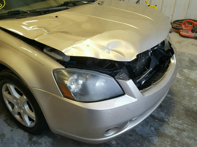 1N4AL11D15C157888 - 2005 NISSAN ALTIMA S GRAY photo 9