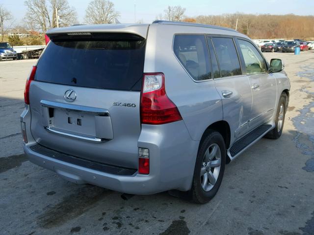 JTJJM7FX9D5053789 - 2013 LEXUS GX PREMIUM SILVER photo 4