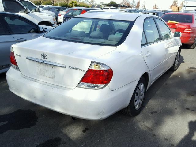 4T1BE32K65U623726 - 2005 TOYOTA CAMRY LE WHITE photo 4