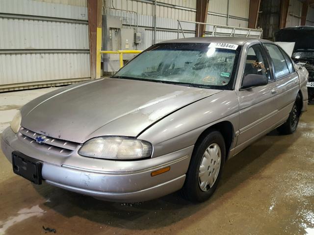 2G1WL52M2V9106129 - 1997 CHEVROLET LUMINA BAS ნაცრისფერი ფოტო 2