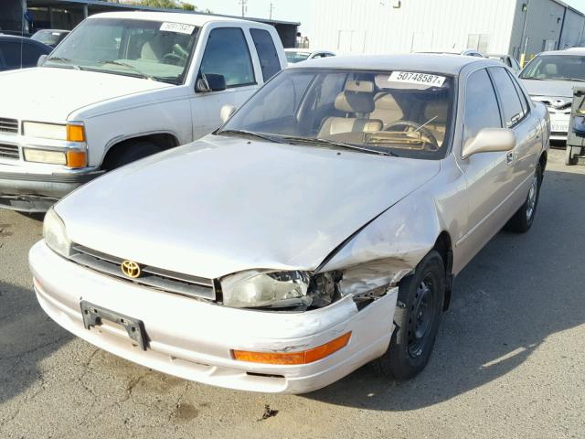 4T1SK12E9RU406233 - 1994 TOYOTA CAMRY LE TAN photo 2