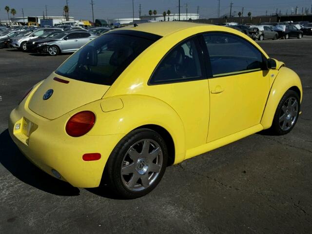 3VWDD21C31M437951 - 2001 VOLKSWAGEN NEW BEETLE YELLOW photo 4