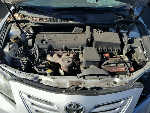 4T4BE46K88R031500 - 2008 TOYOTA CAMRY CE SILVER photo 7