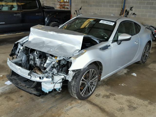 JF1ZCAC16D1600553 - 2013 SUBARU BRZ 2.0 LI SILVER photo 2