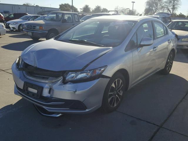 19XFB2F82DE244565 - 2013 HONDA CIVIC EX SILVER photo 2