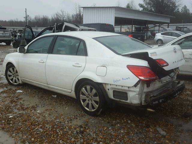 4T1BK36B27U175703 - 2007 TOYOTA AVALON XL WHITE photo 3