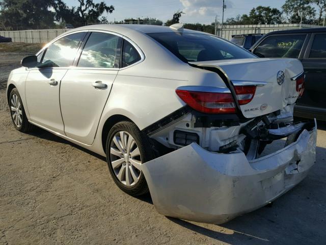 1G4PP5SK3G4102218 - 2016 BUICK VERANO WHITE photo 3