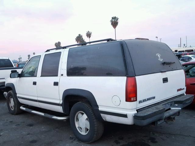 3GKFK16R4VG501934 - 1997 GMC SUBURBAN K WHITE photo 3