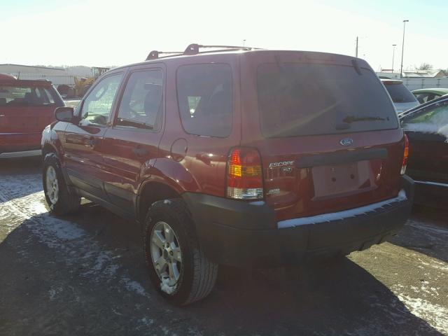 1FMYU03Z27KB89858 - 2007 FORD ESCAPE XLT MAROON photo 3