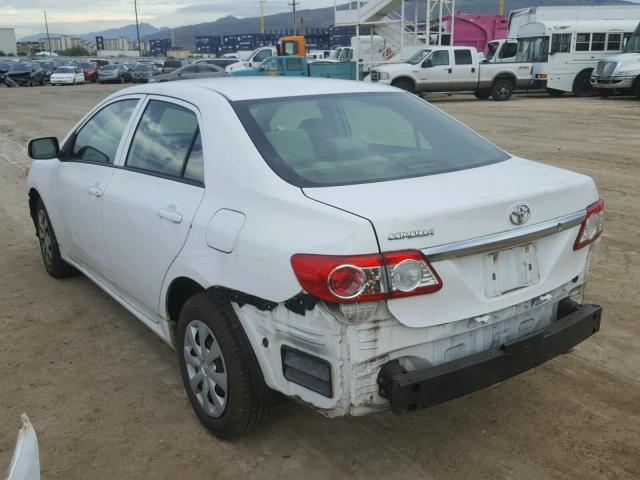 2T1BU4EE8CC844998 - 2012 TOYOTA COROLLA BA WHITE photo 3