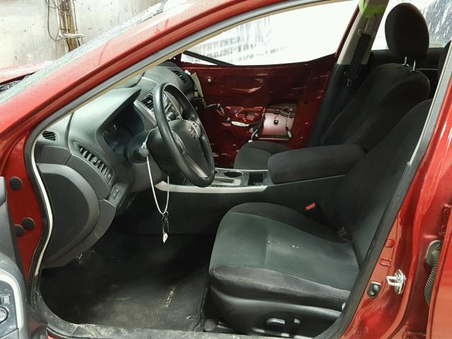 1N4AL3AP9DC132208 - 2013 NISSAN ALTIMA 2.5 RED photo 5