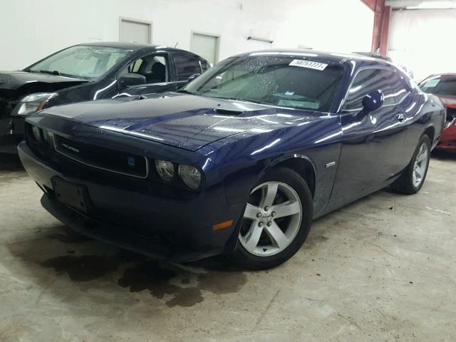 2C3CDYAGXEH257489 - 2014 DODGE CHALLENGER BLUE photo 2