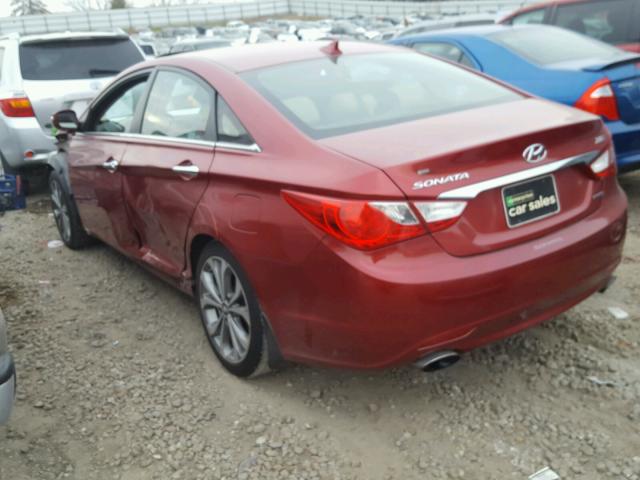 5NPEC4AB5DH627550 - 2013 HYUNDAI SONATA SE RED photo 3