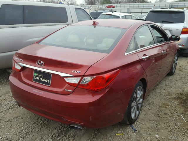 5NPEC4AB5DH627550 - 2013 HYUNDAI SONATA SE RED photo 4