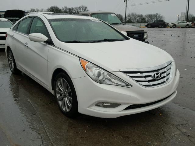 5NPEC4AC6CH374519 - 2012 HYUNDAI SONATA SE WHITE photo 1