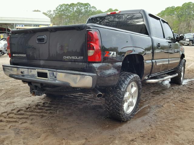 2GCEK13T541325846 - 2004 CHEVROLET SILVERADO BLACK photo 4