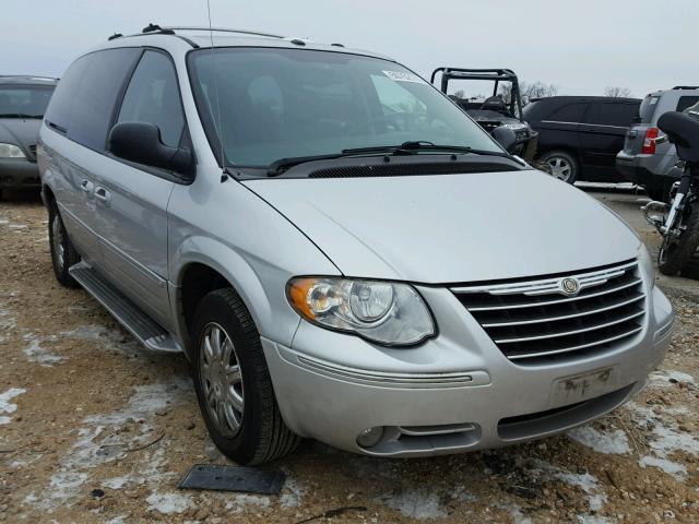 2A8GP64L26R812991 - 2006 CHRYSLER TOWN & COU SILVER photo 1