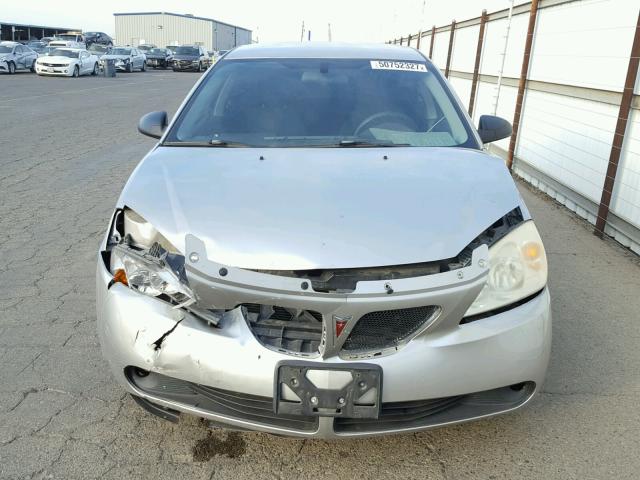 1G2ZG58N974179615 - 2007 PONTIAC G6 BASE SILVER photo 9