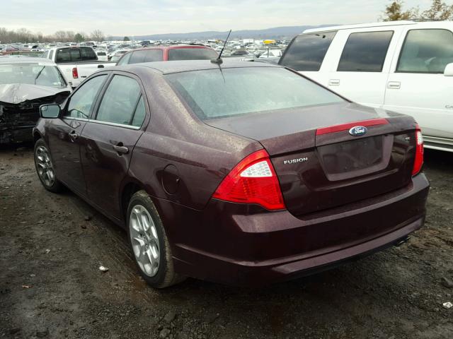 3FAHP0HA6BR327135 - 2011 FORD FUSION SE RED photo 3