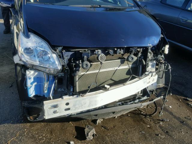 JTDKN3DU3F0440487 - 2015 TOYOTA PRIUS BLUE photo 9