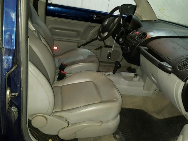 3VWRW31CX7M501000 - 2007 VOLKSWAGEN NEW BEETLE 蓝色 照片 5