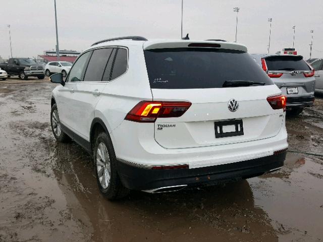 3VV3B7AX1JM010225 - 2018 VOLKSWAGEN TIGUAN SE WHITE photo 3