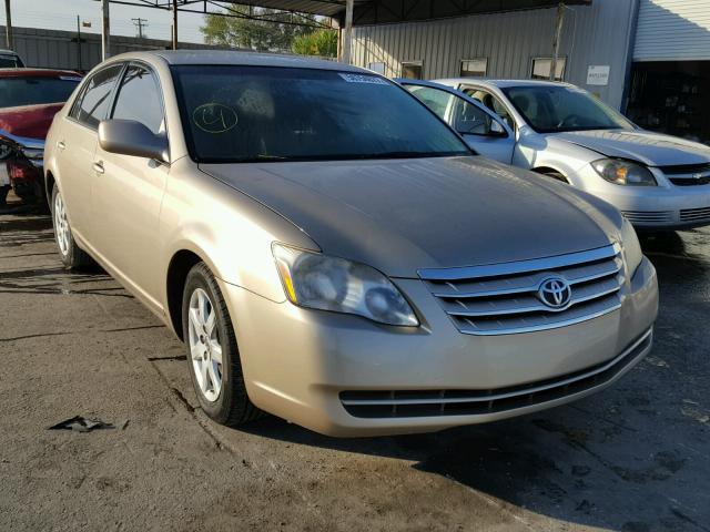 4T1BK36BX7U219625 - 2007 TOYOTA AVALON XL GOLD photo 1