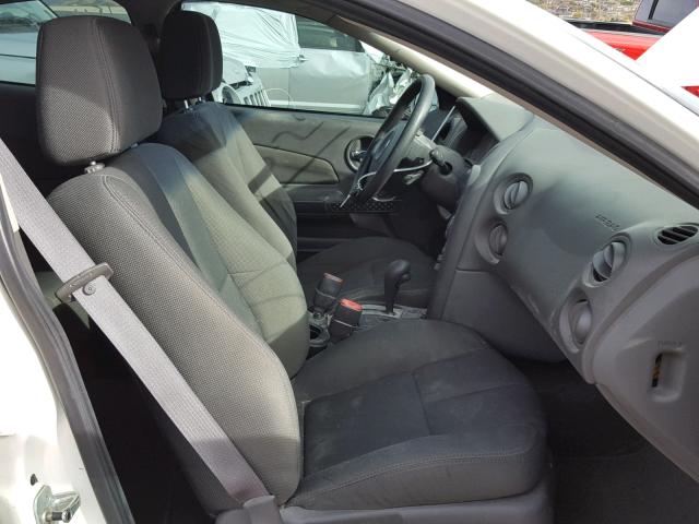 2G2WP522041327501 - 2004 PONTIAC GRAND PRIX WHITE photo 5