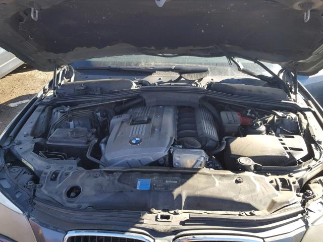 WBANF73536CG65860 - 2006 BMW 530 XI GRAY photo 7