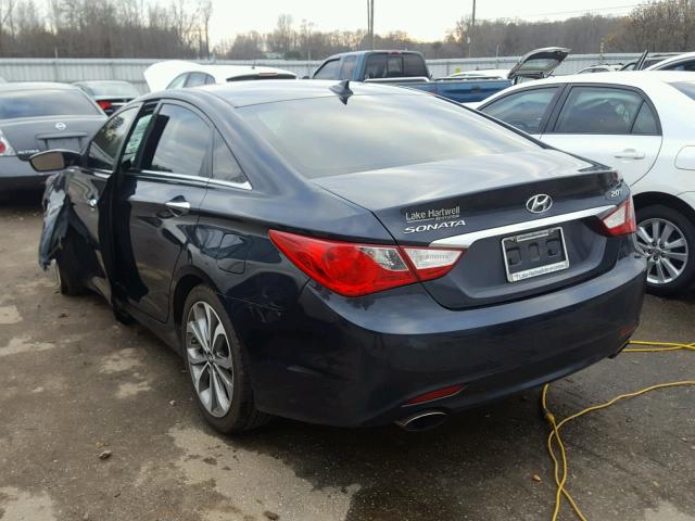 5NPEC4AB6DH802677 - 2013 HYUNDAI SONATA SE BLUE photo 3