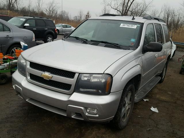 1GNET16SX66122650 - 2006 CHEVROLET TRAILBLAZE SILVER photo 2