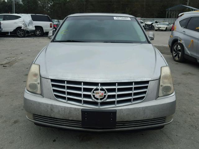 1G6KD57Y98U115001 - 2008 CADILLAC DTS SILVER photo 9